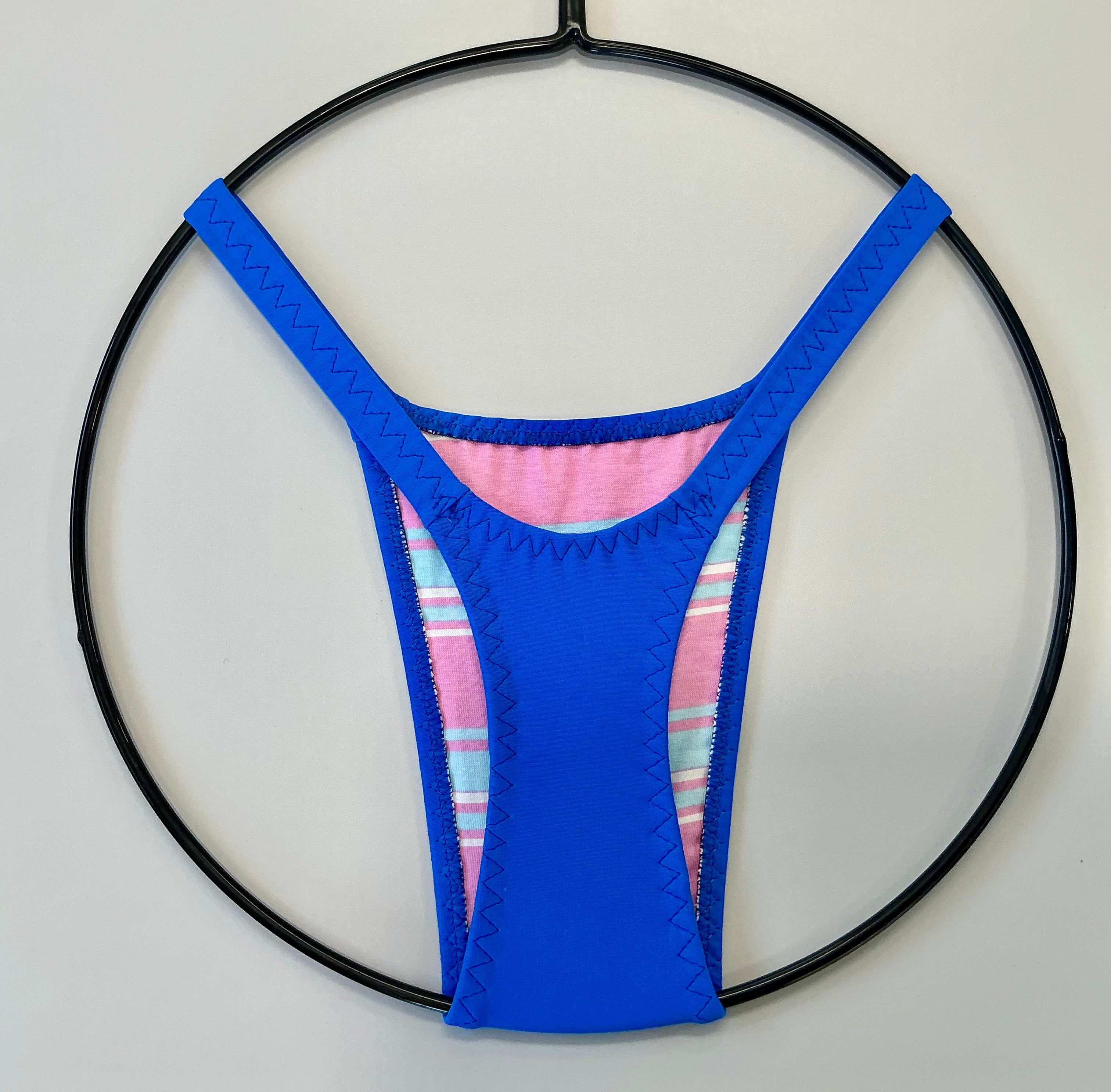 “Candy” tanga con forro de algodón y tirante de 3/4”